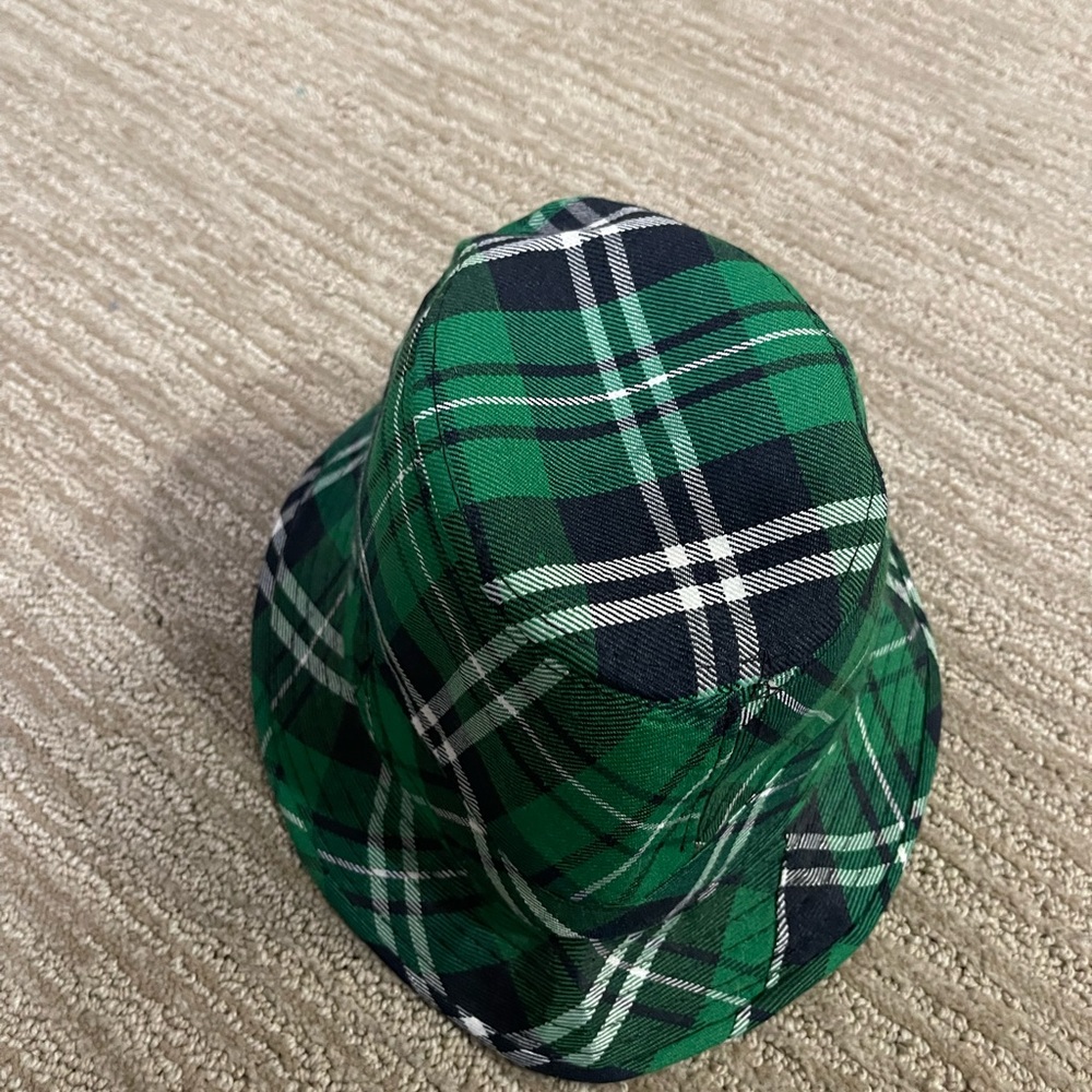 Fedora hat. - Picture 2 of 3